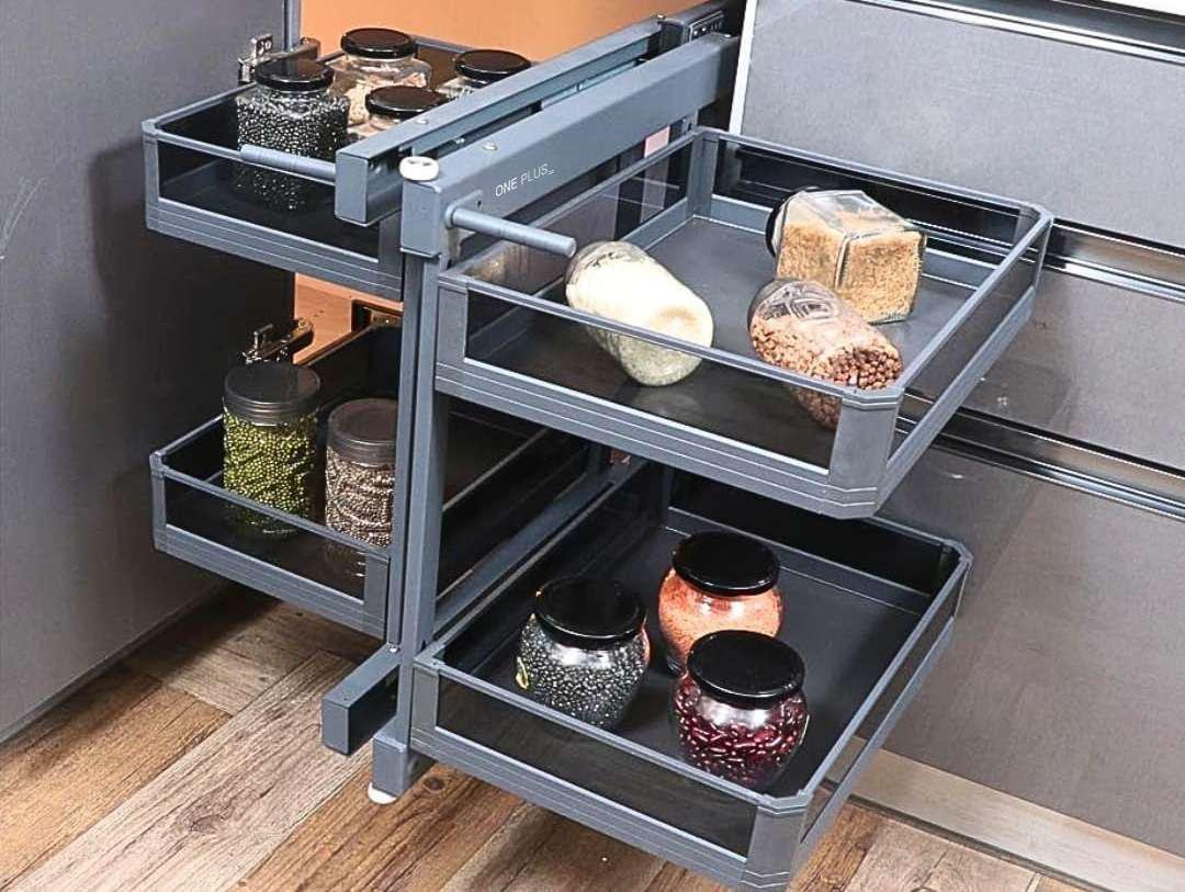 UNIVERSAL MAGIC CORNER